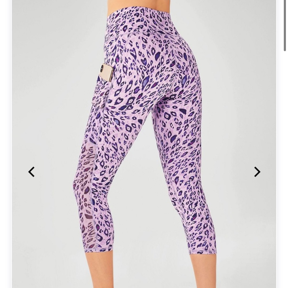 2 PC SET- High Waisted Mila Leggings + Bra Top
